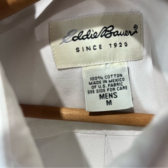 Men’s Eddie Bauer button down - Picture 2 of 2